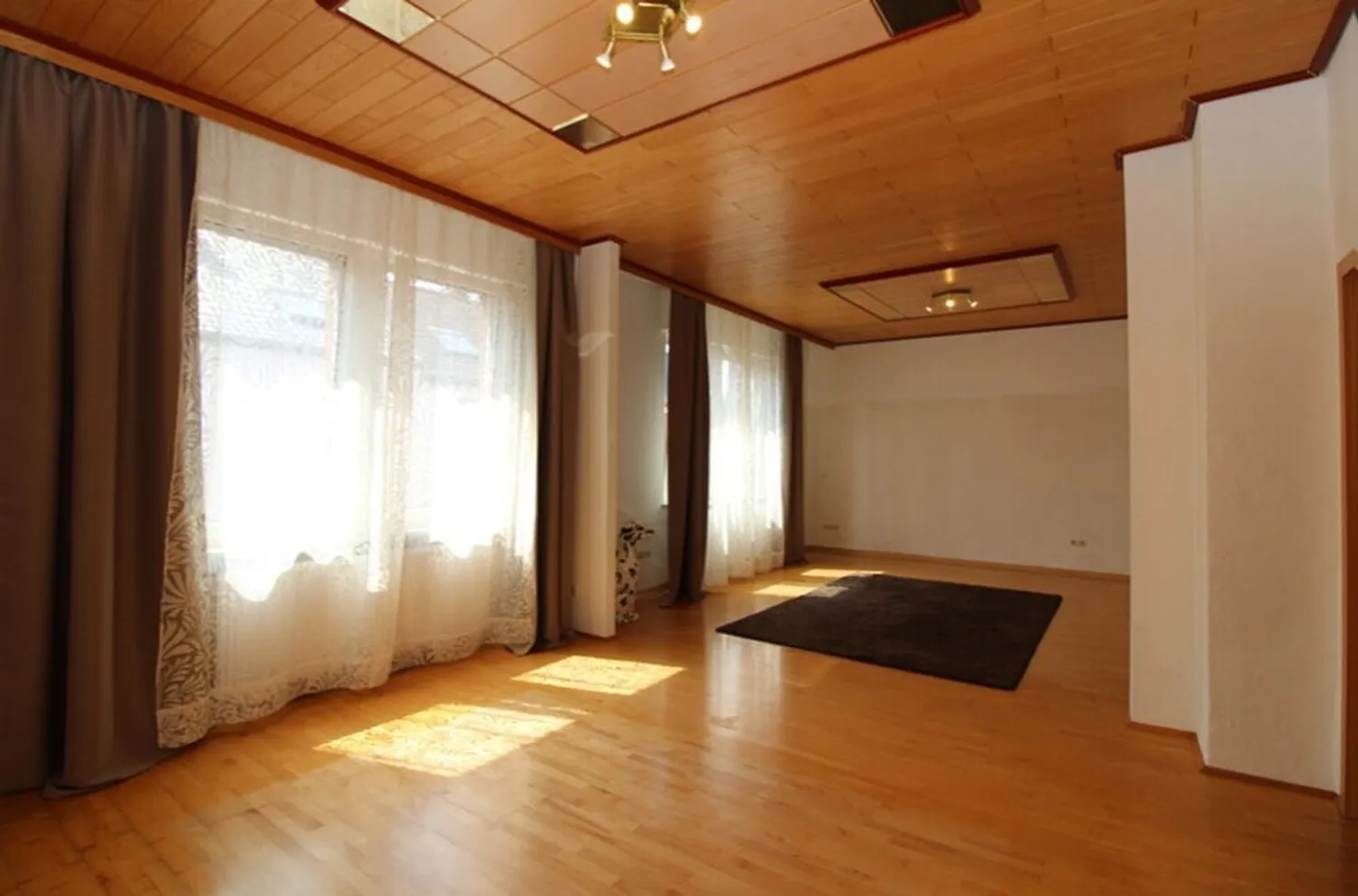 6 Zimmer Wohnung mit 136 m² in Ludwigshafen am Rhein – Bild 5