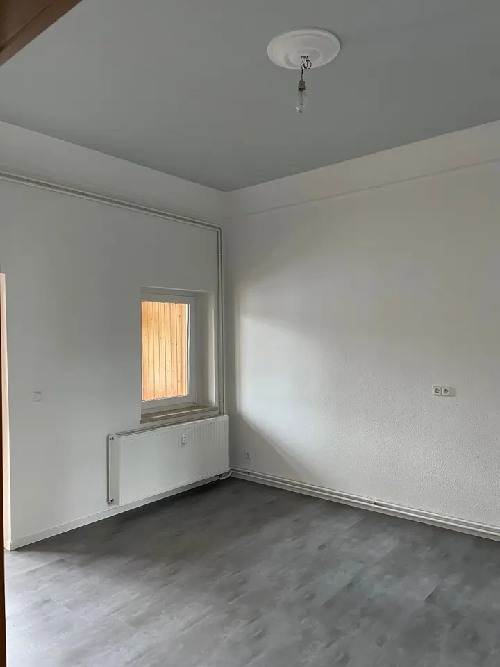 3 Zimmer Wohnung mit 104 m² in Zwickau – Bild 2