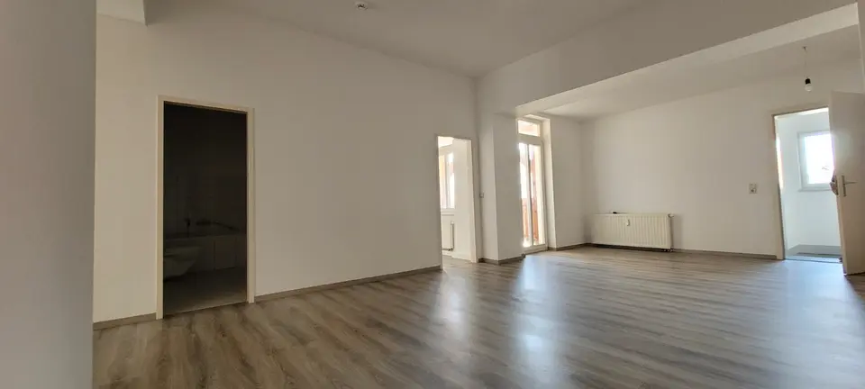3 Zimmer Wohnung mit 75 m² in Löbau – Bild 2