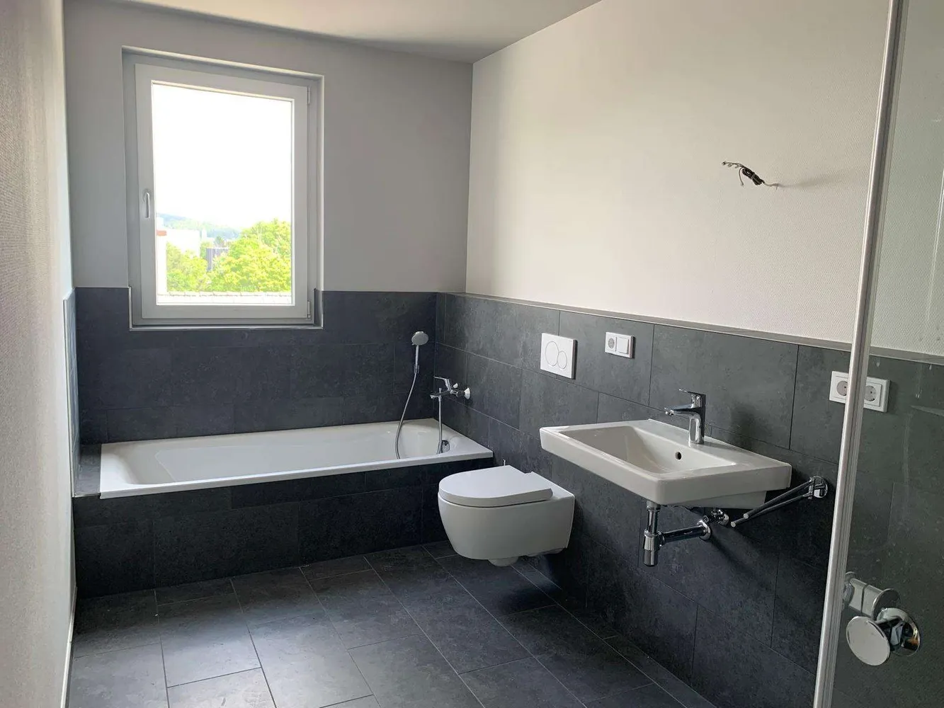 4 Zimmer Wohnung mit 125 m² in Homburg – Bild 4