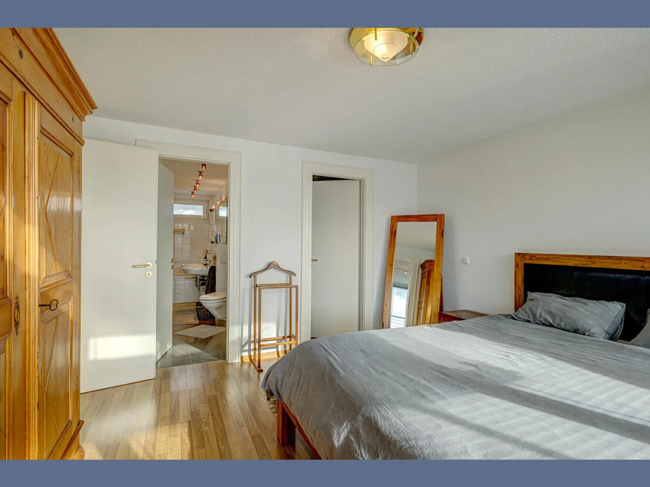 3 Zimmer Wohnung mit 118 m² in München – Bild 4