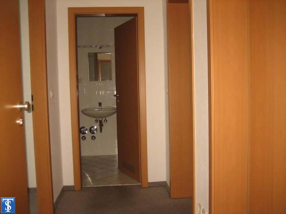2 Zimmer Wohnung mit 50 m² in Plauen – Bild 4