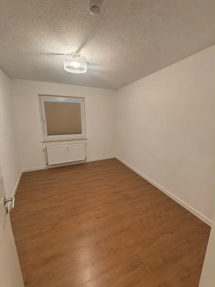 4 Zimmer Wohnung mit 70 m² in Bottrop – Bild 3