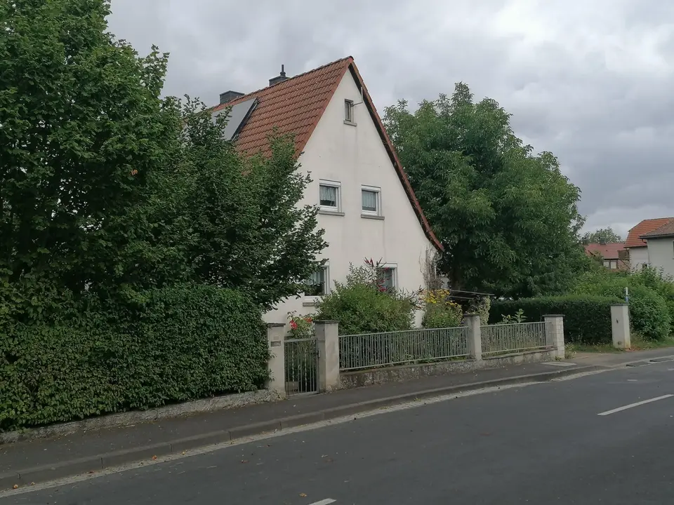6 Zimmer Haus mit 94 m² in Würzburg – Bild 2