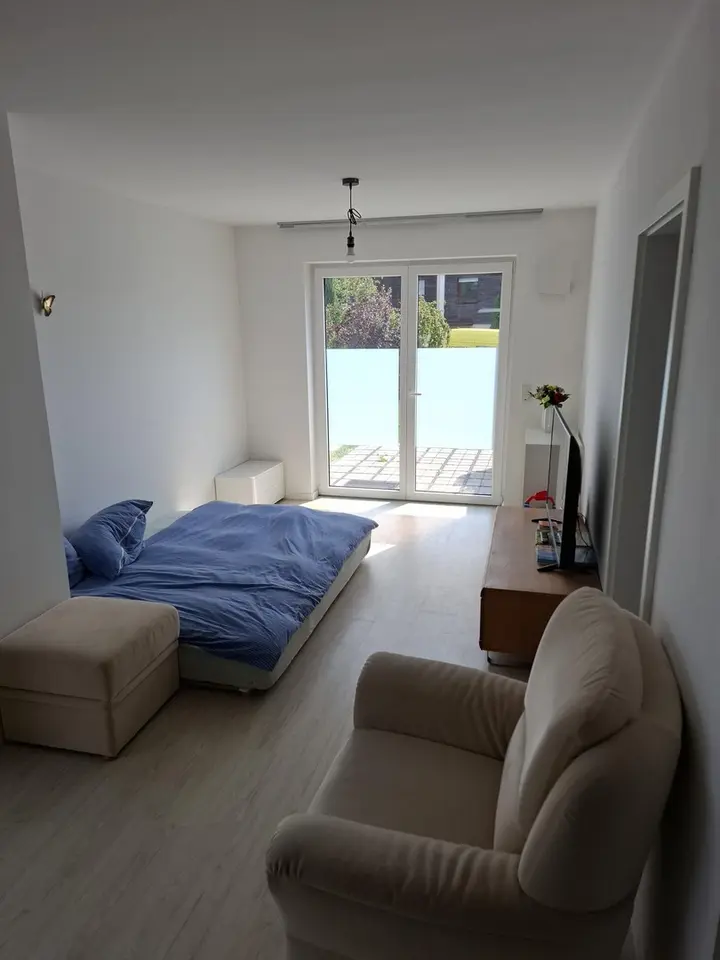 2 Zimmer Wohnung mit 65 m² in Erlangen – Bild 2