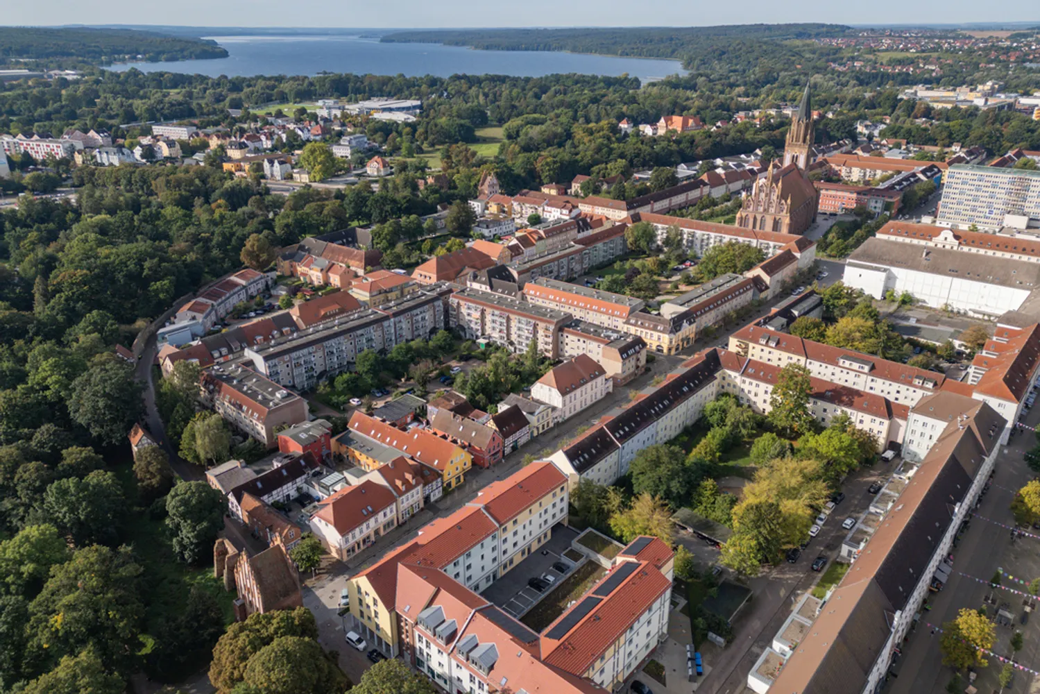 3 Zimmer Wohnung mit 60 m² in Neubrandenburg – Bild 3