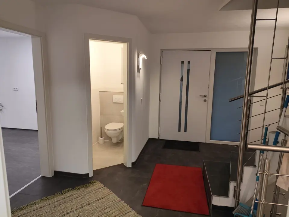 8 Zimmer Haus mit 261 m² in Düren – Bild 3