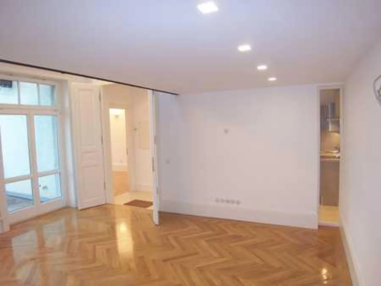 3 Zimmer Wohnung mit 90 m² in Frankfurt am Main – Bild 6
