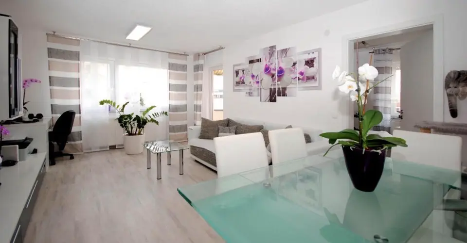 4 Zimmer Wohnung mit 86 m² in Weingarten – Bild 2