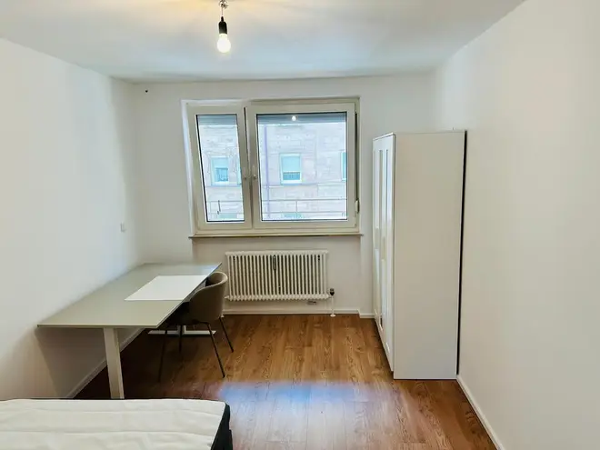 WG-Zimmer mit 13 m² in Nürnberg – Bild 1