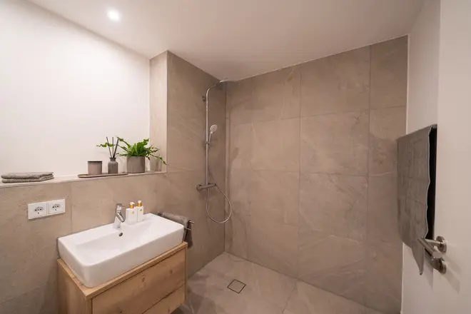2 Zimmer Wohnung mit 72 m² in Freiburg im Breisgau – Bild 6