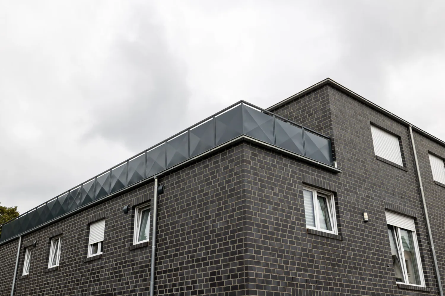 4 Zimmer Wohnung mit 145 m² in Delmenhorst – Bild 1