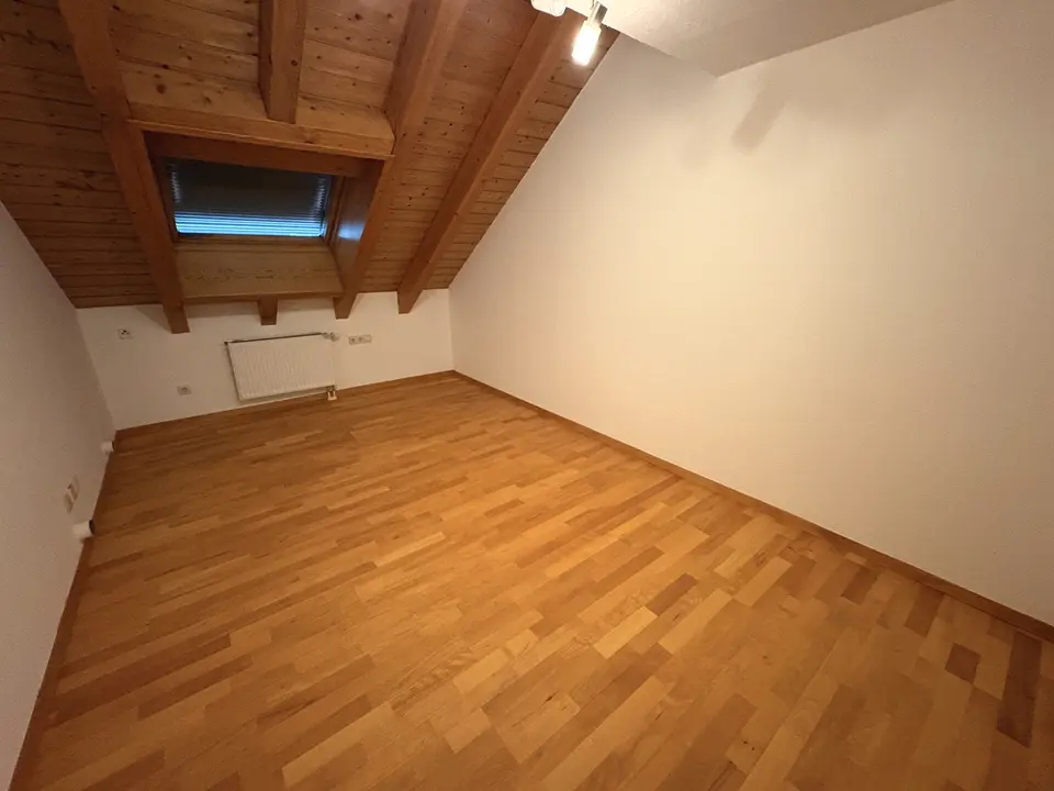 6 Zimmer Haus mit 204 m² in Vaihingen an der Enz – Bild 8