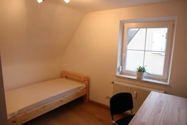 WG-Zimmer mit 15 m² in Friedrichshafen – Bild 2