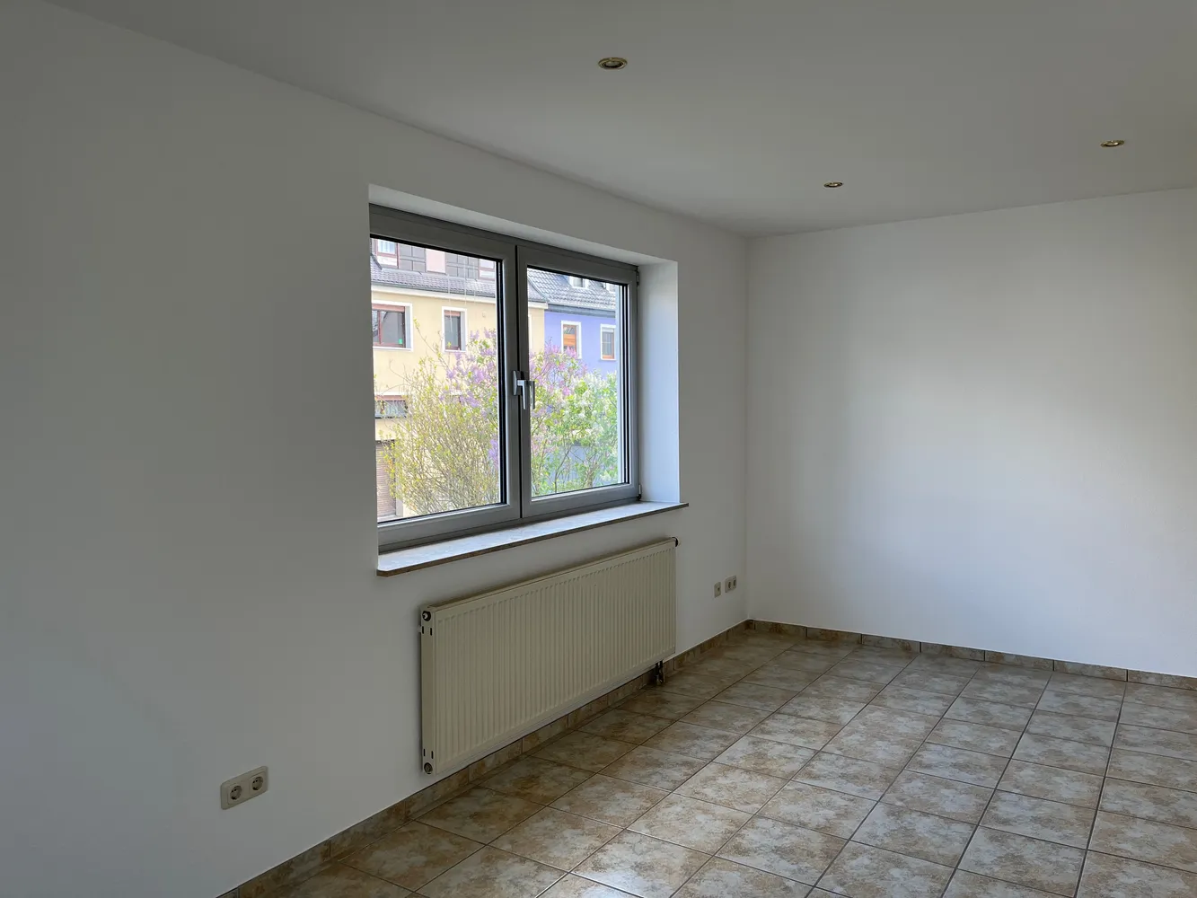 3 Zimmer Wohnung mit 106 m² in Würzburg – Bild 12