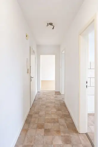 2 Zimmer Wohnung mit 52 m² in Oldenburg – Bild 4
