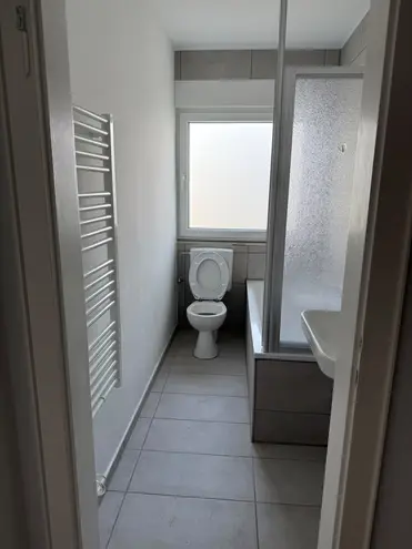 3 Zimmer Haus mit 70 m² in Frankfurt am Main – Bild 12