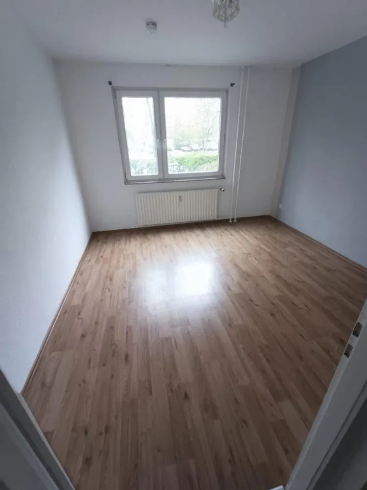 3 Zimmer Wohnung mit 85 m² in Delmenhorst – Bild 2
