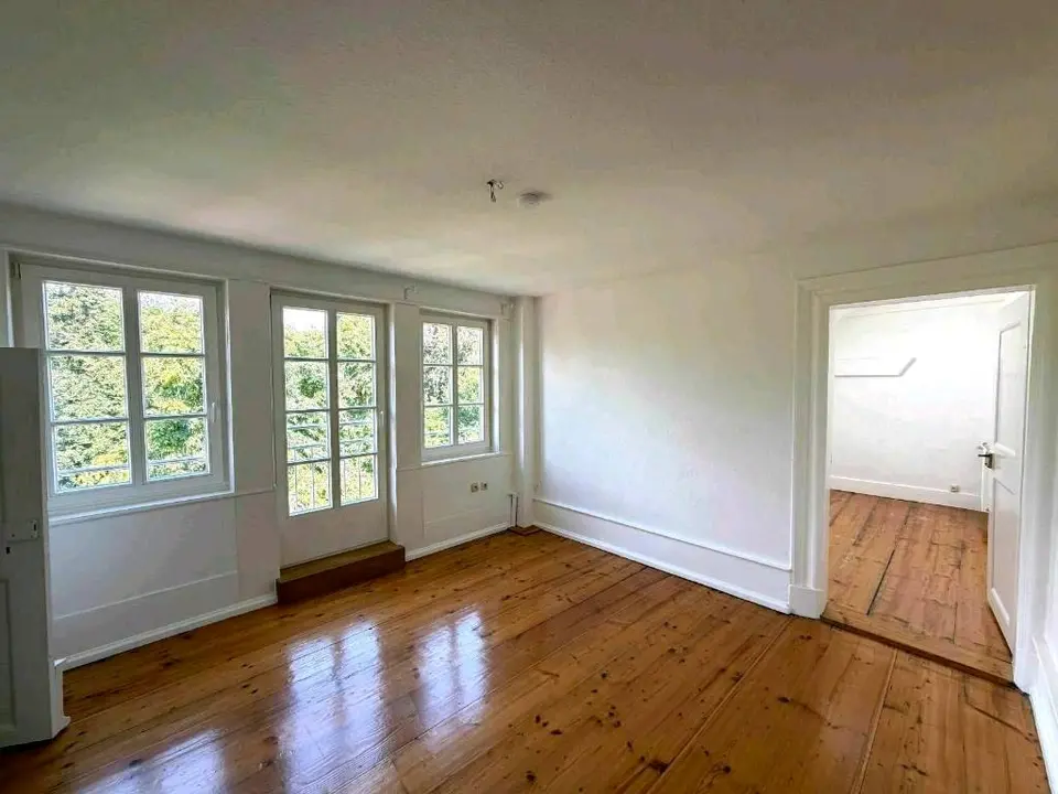 4 Zimmer Wohnung mit 115 m² in Celle – Bild 1
