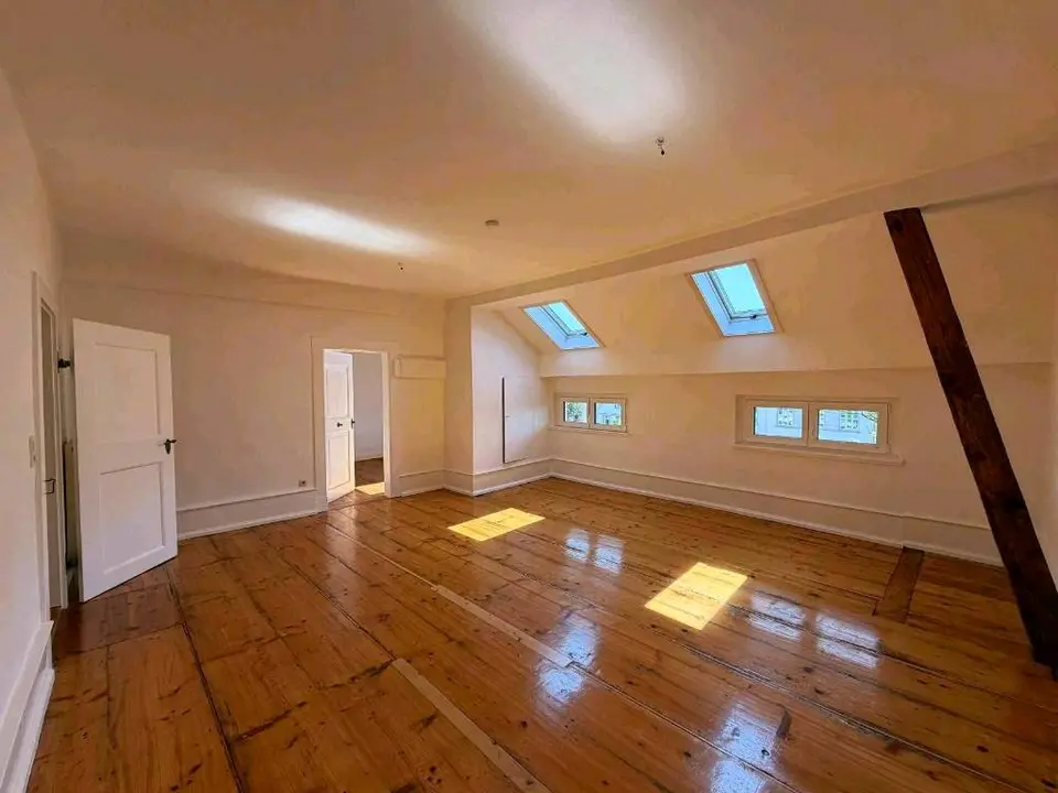 4 Zimmer Wohnung mit 115 m² in Celle – Bild 3