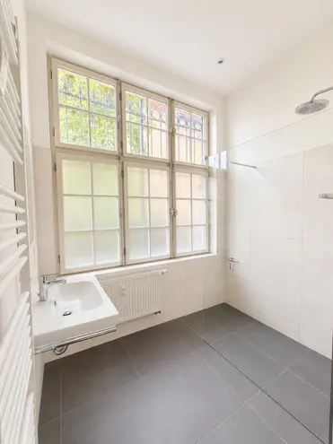 4 Zimmer Wohnung mit 110 m² in Augsburg – Bild 11
