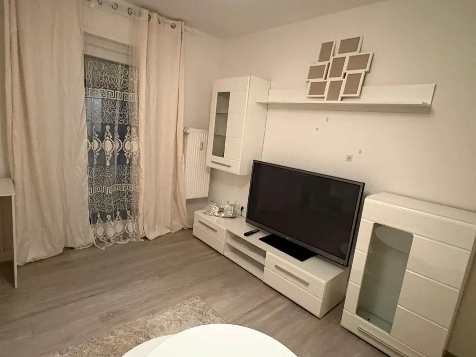 2 Zimmer Wohnung mit 47 m² in Karlsruhe – Bild 6