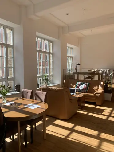 2 Zimmer Wohnung mit 70 m² in Leipzig – Bild 2
