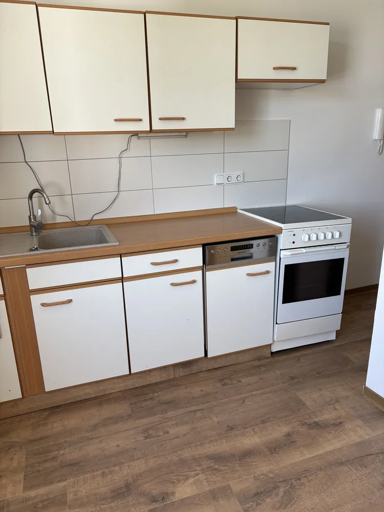 2 Zimmer Wohnung mit 33 m² in Neubrandenburg – Bild 3