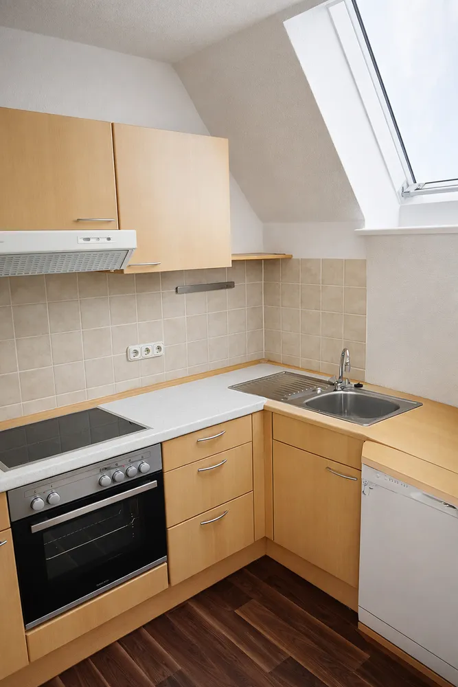 2 Zimmer Wohnung mit 78 m² in Lübeck – Bild 7