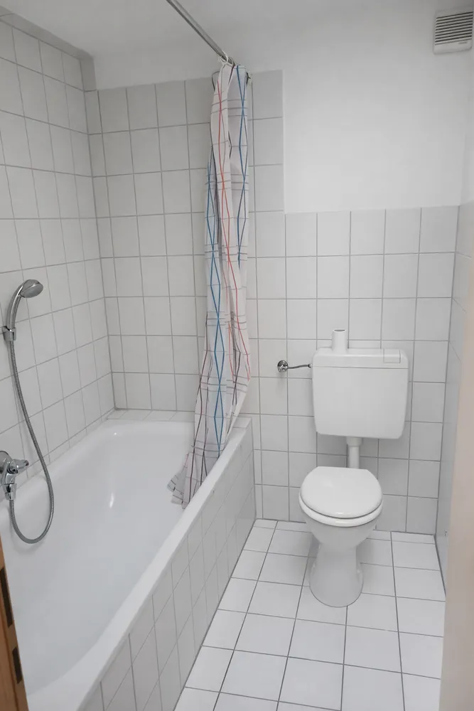 2 Zimmer Wohnung mit 78 m² in Lübeck – Bild 9