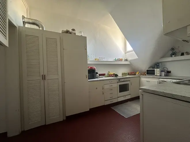 4 Zimmer Wohnung mit 150 m² in Karlsruhe – Bild 7