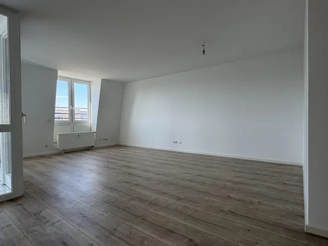 3 Zimmer Wohnung mit 93 m² in München – Bild 3
