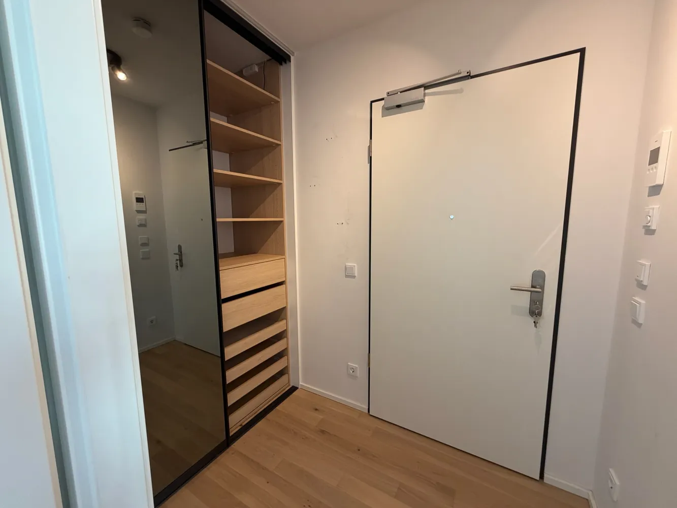 3 Zimmer Wohnung mit 76 m² in München – Bild 2
