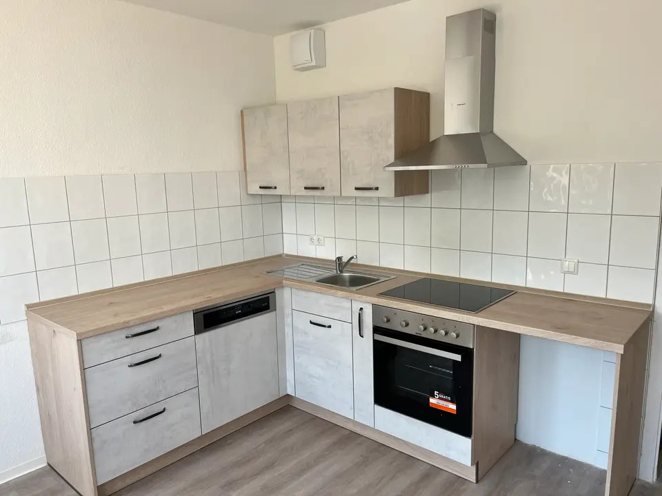 4 Zimmer Wohnung mit 98 m² in Greifswald – Bild 2