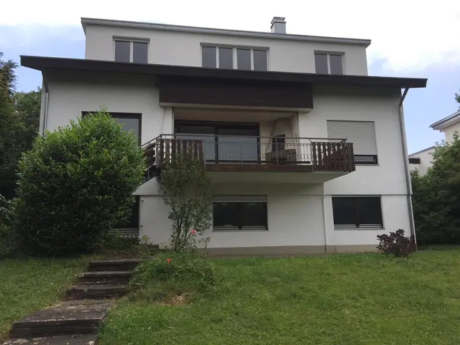 12 Zimmer Haus mit 380 m² in Pforzheim – Bild 1