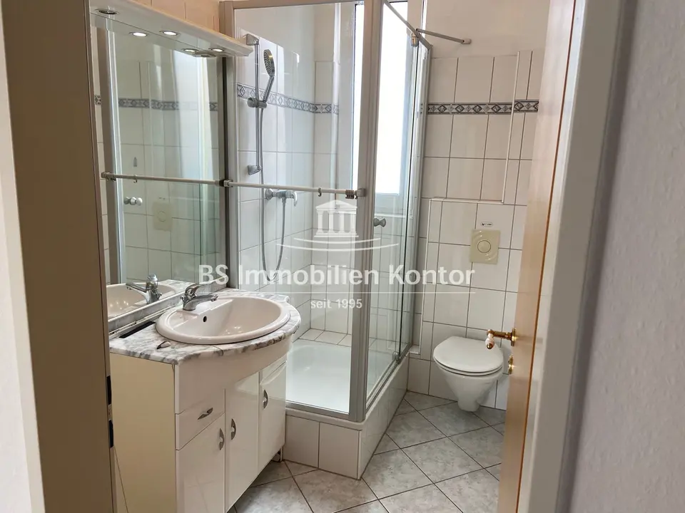 3 Zimmer Wohnung mit 90 m² in Emden – Bild 10