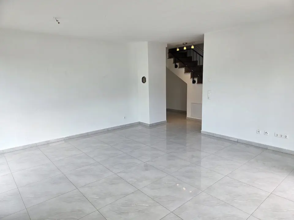 4 Zimmer Wohnung mit 109 m² in Aschaffenburg – Bild 3