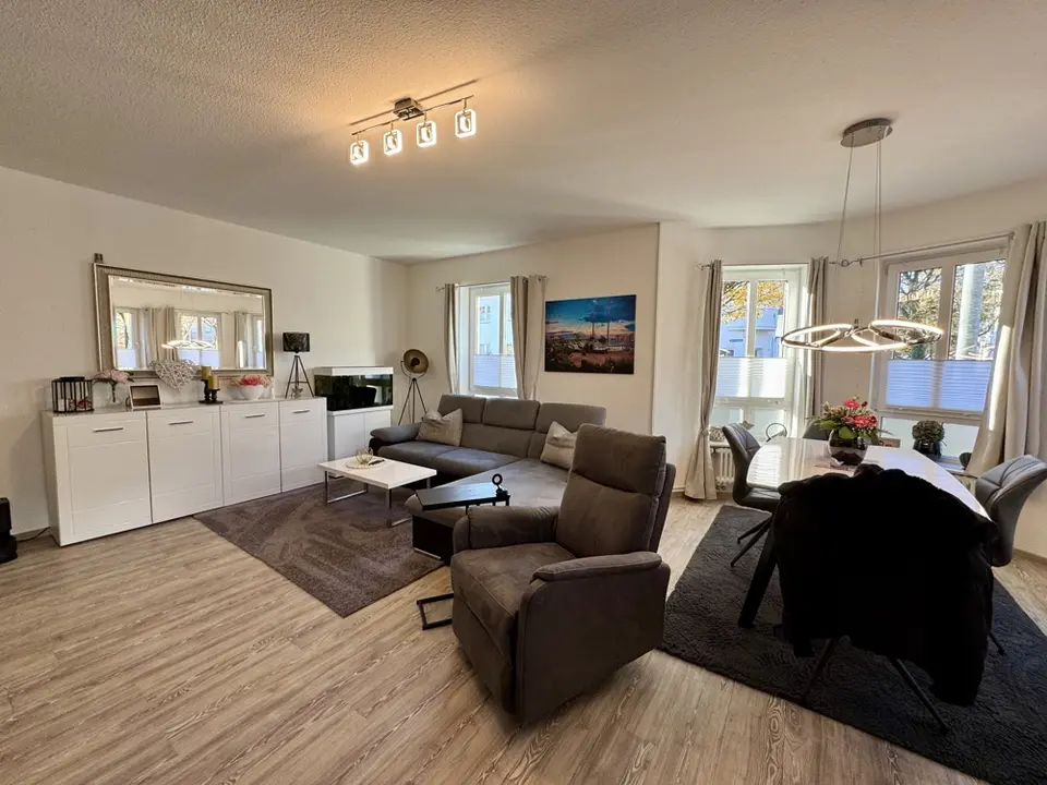 2 Zimmer Wohnung mit 88 m² in Wilhelmshaven – Bild 8