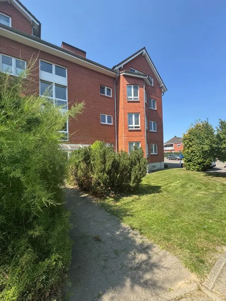 2 Zimmer Wohnung mit 74 m² in Peine – Bild 2