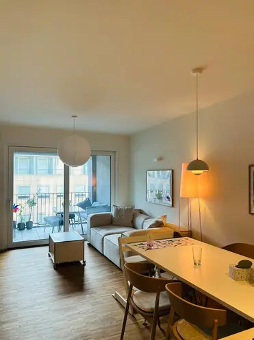 4 Zimmer Wohnung mit 103 m² in Köln – Bild 1