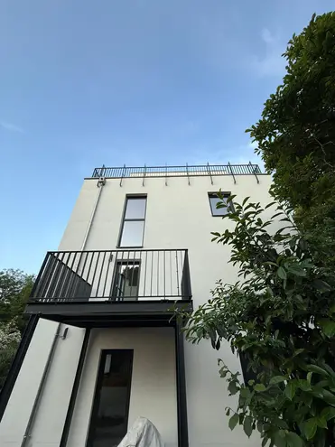 5 Zimmer Wohnung mit 220 m² in Saarbrücken – Bild 3