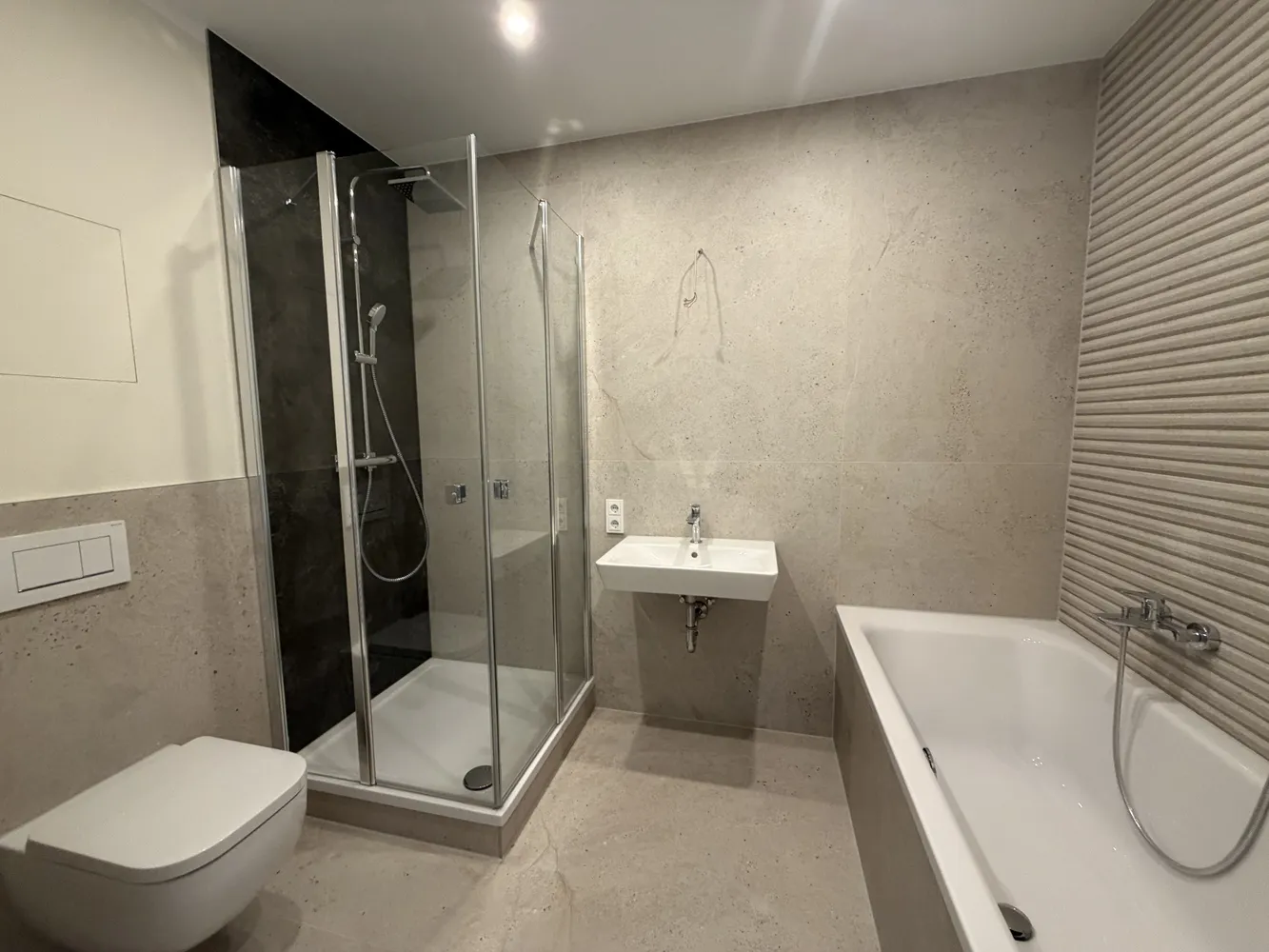 4 Zimmer Wohnung mit 98 m² in Dresden – Bild 8