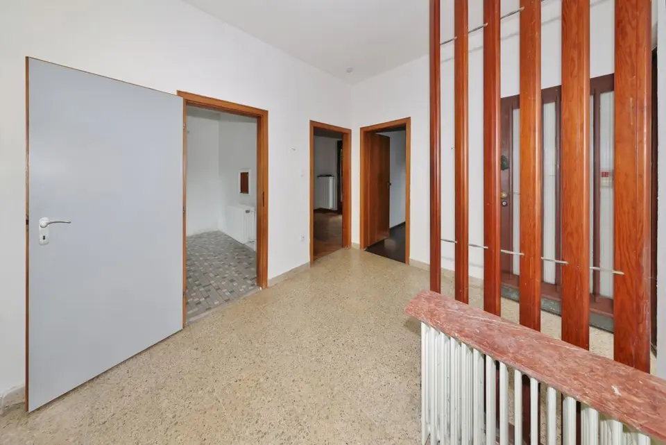 6 Zimmer Haus mit 220 m² in Wilhelmshaven – Bild 6