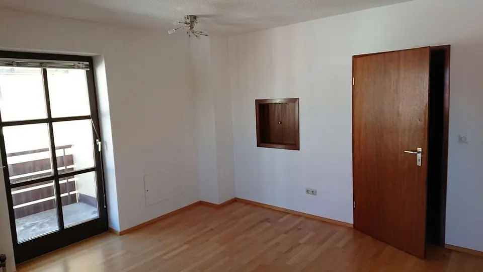 2 Zimmer Wohnung mit 56 m² in Landshut – Bild 2