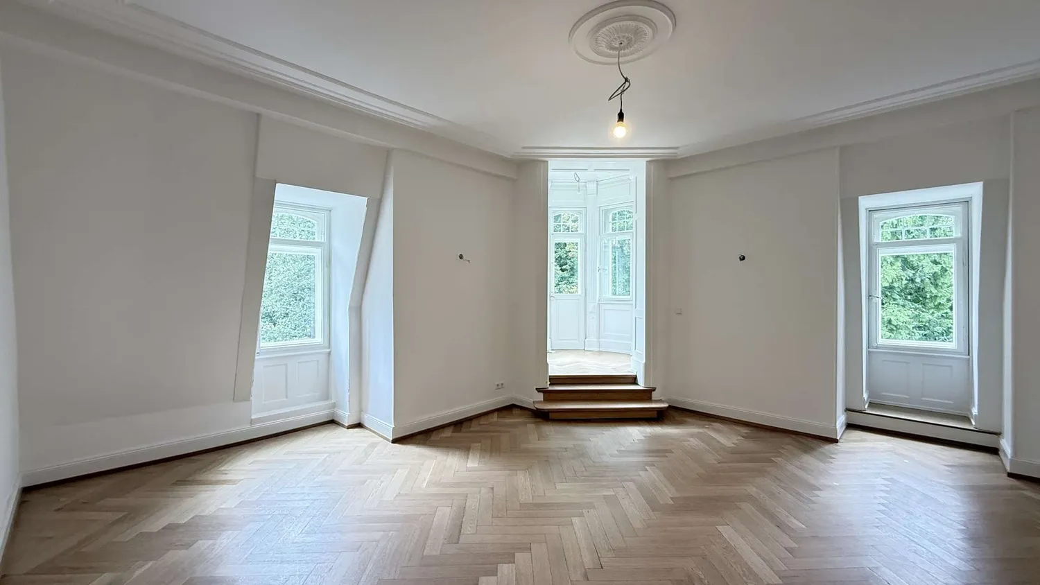 4 Zimmer Wohnung mit 173 m² in Baden-Baden – Bild 2