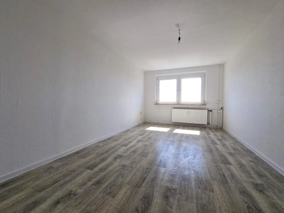 3 Zimmer Wohnung mit 69 m² in Neubrandenburg – Bild 1