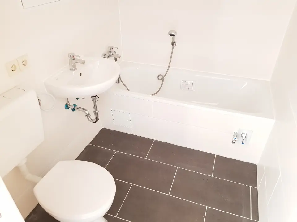 3 Zimmer Wohnung mit 69 m² in Neubrandenburg – Bild 6