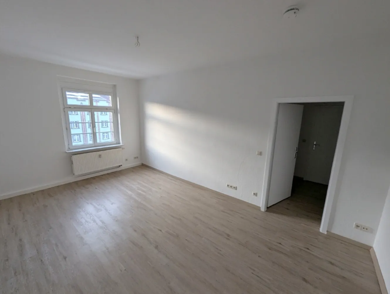 1 Zimmer Wohnung mit 38 m² in Dresden – Bild 1