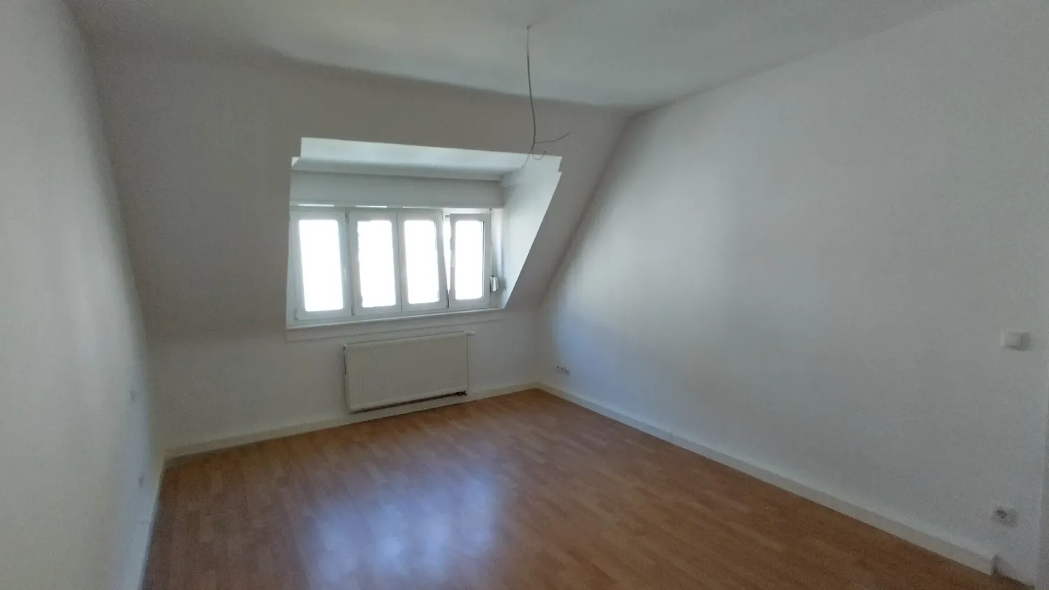4 Zimmer Wohnung mit 111 m² in Ludwigshafen am Rhein – Bild 8