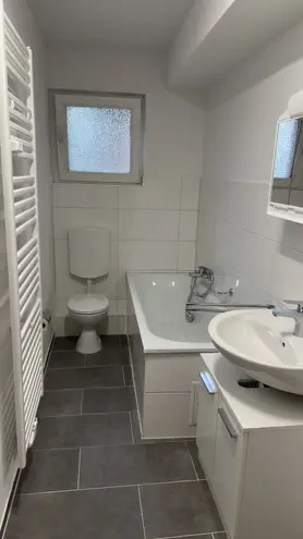 4 Zimmer Wohnung mit 125 m² in Mönchengladbach – Bild 2